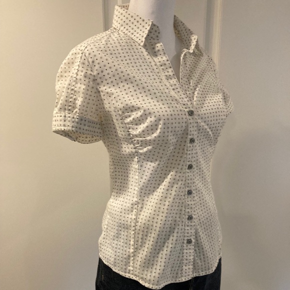 Express Cotton Blend Blouse - Picture 1 of 8
